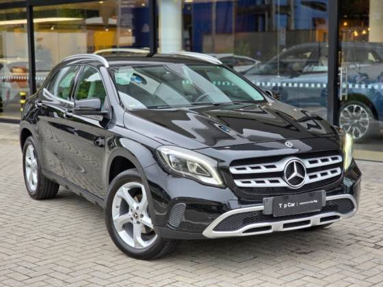 MERCEDES-BENZ GLA 200 1.6 CGI FLEX ADVANCE 7G-DCT